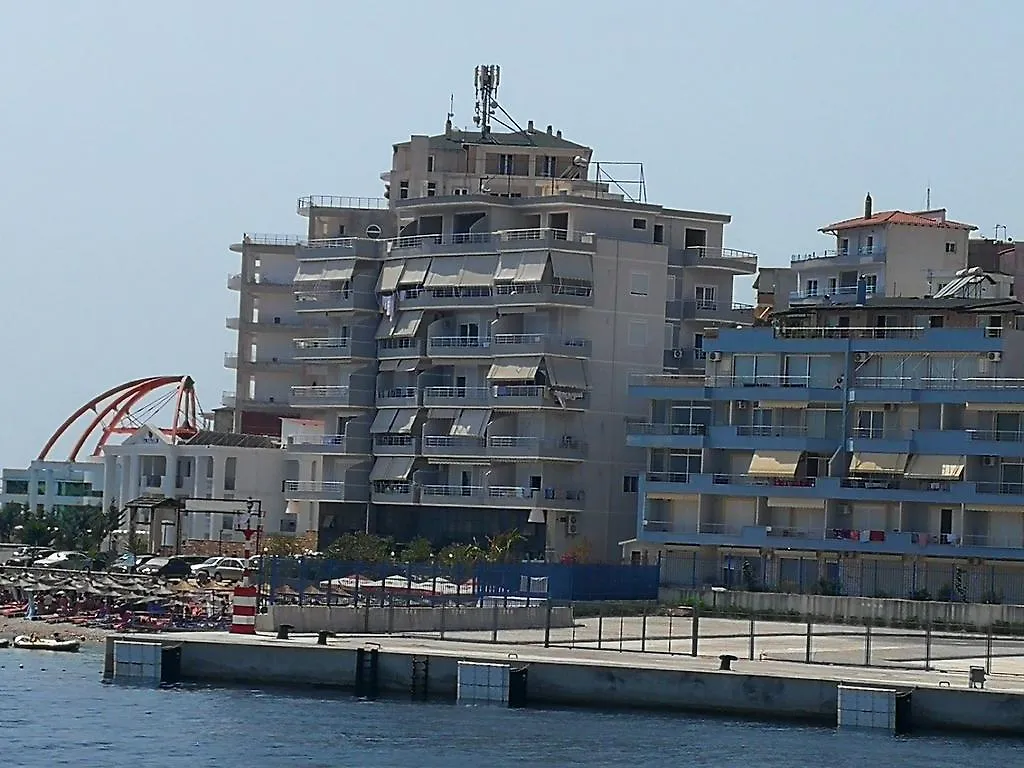 Seaside Apartment Саранда