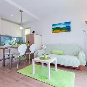 https://apartment-close-to-krk-town-centre.primorje-gorskikotar.com